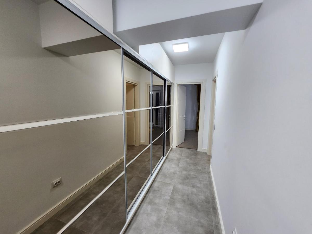 Near Airport 2 Rooms Apartments In Himson Jászvásár Kültér fotó