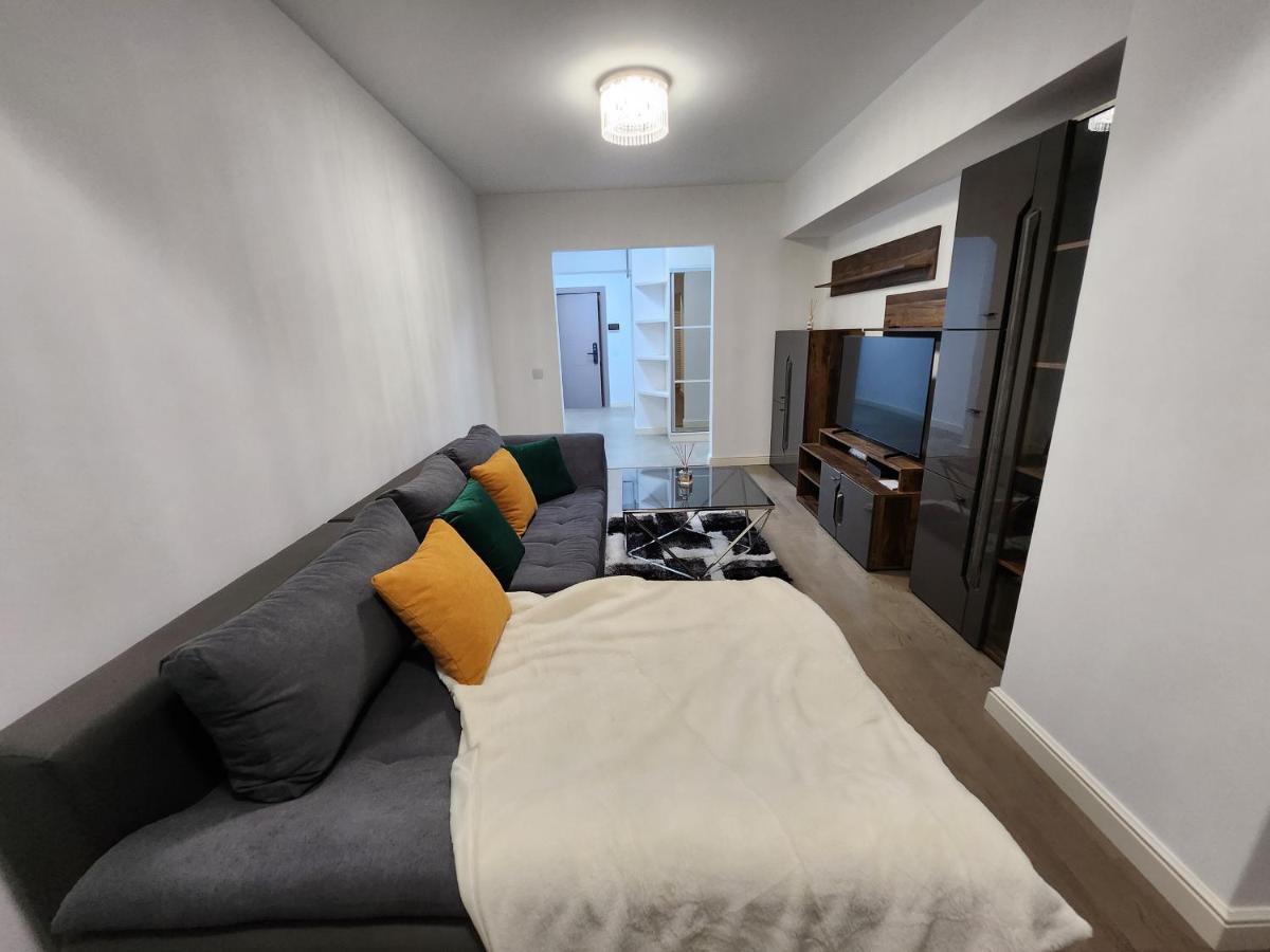 Near Airport 2 Rooms Apartments In Himson Jászvásár Kültér fotó