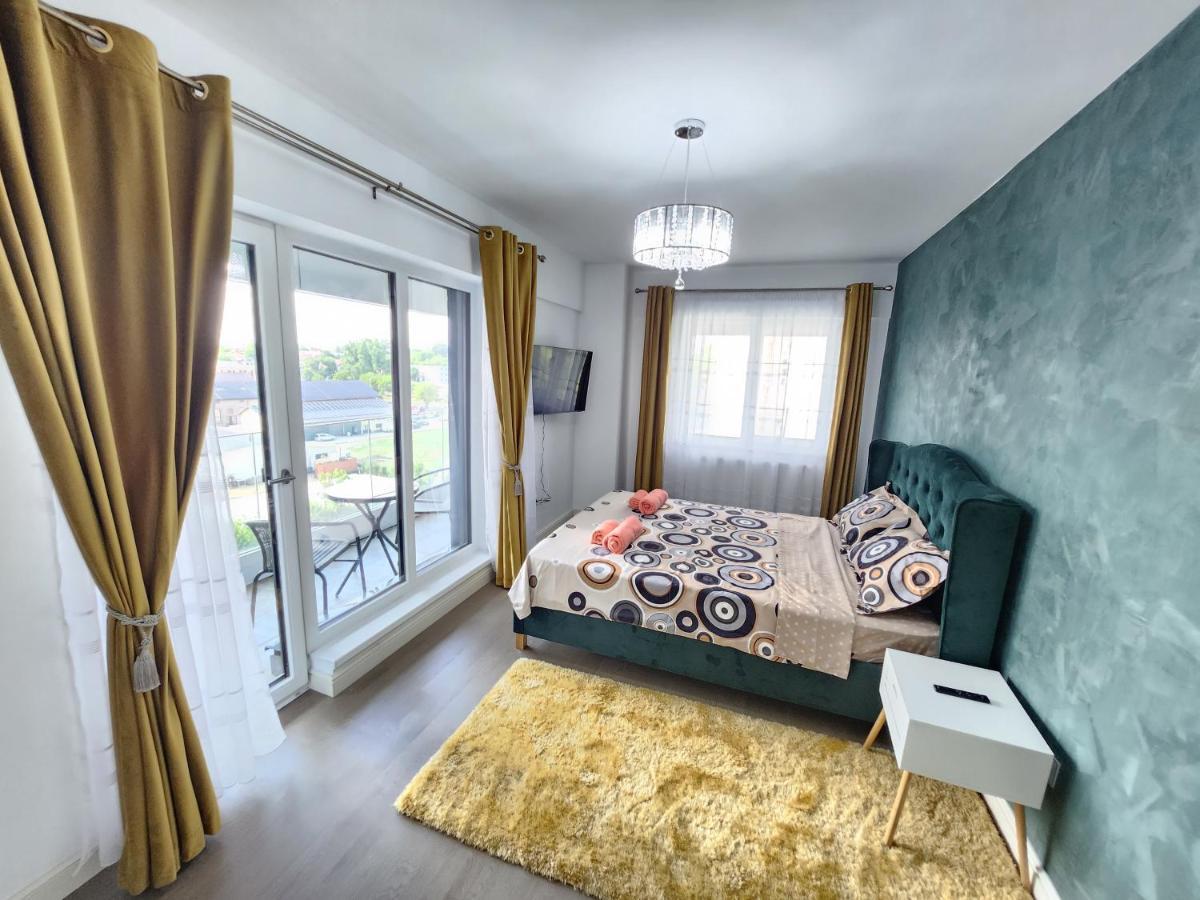 Near Airport 2 Rooms Apartments In Himson Jászvásár Kültér fotó