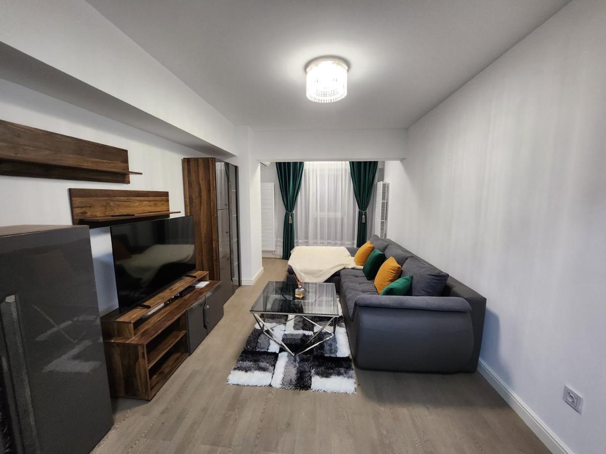 Near Airport 2 Rooms Apartments In Himson Jászvásár Kültér fotó