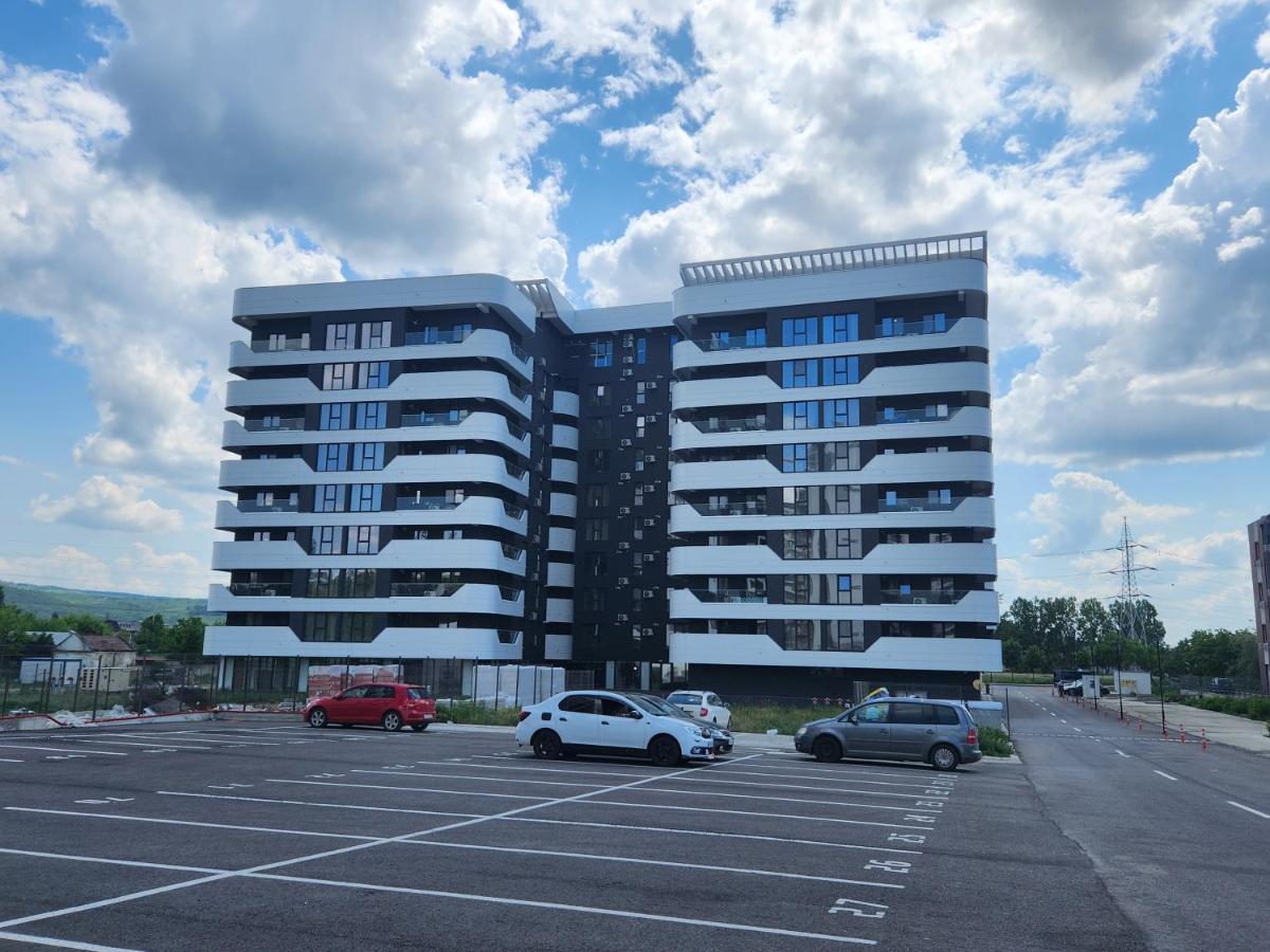 Near Airport 2 Rooms Apartments In Himson Jászvásár Kültér fotó