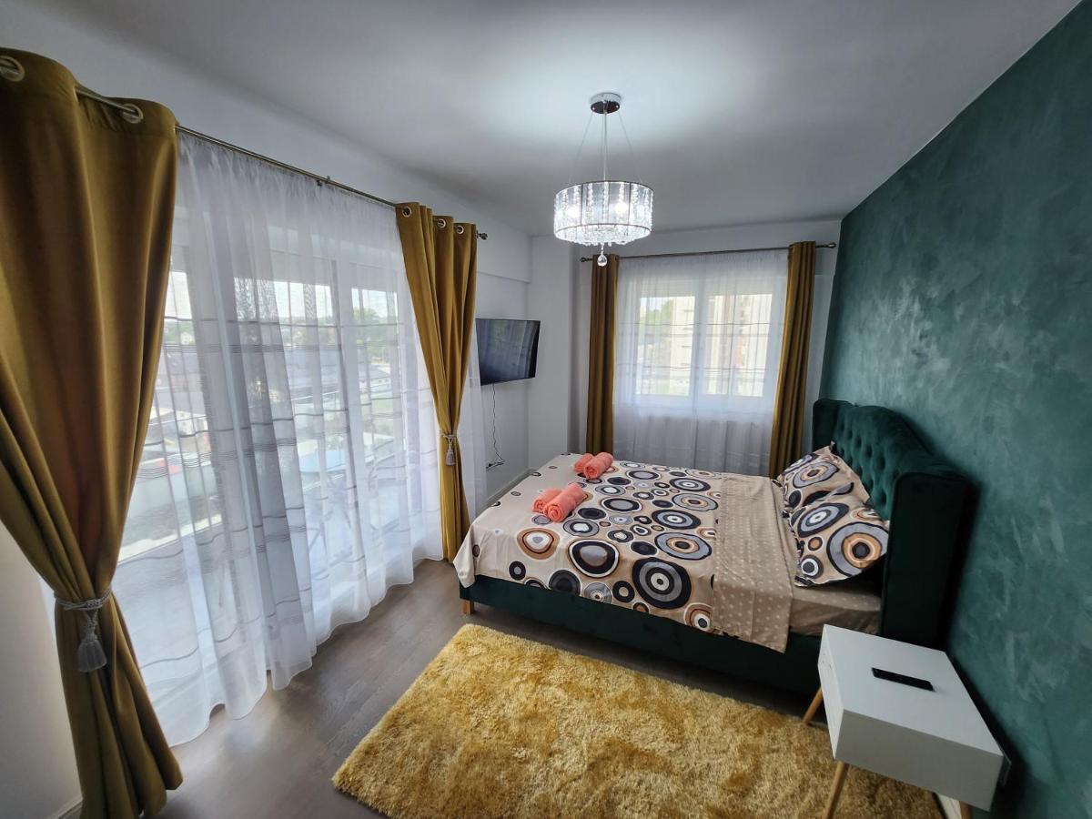 Near Airport 2 Rooms Apartments In Himson Jászvásár Kültér fotó