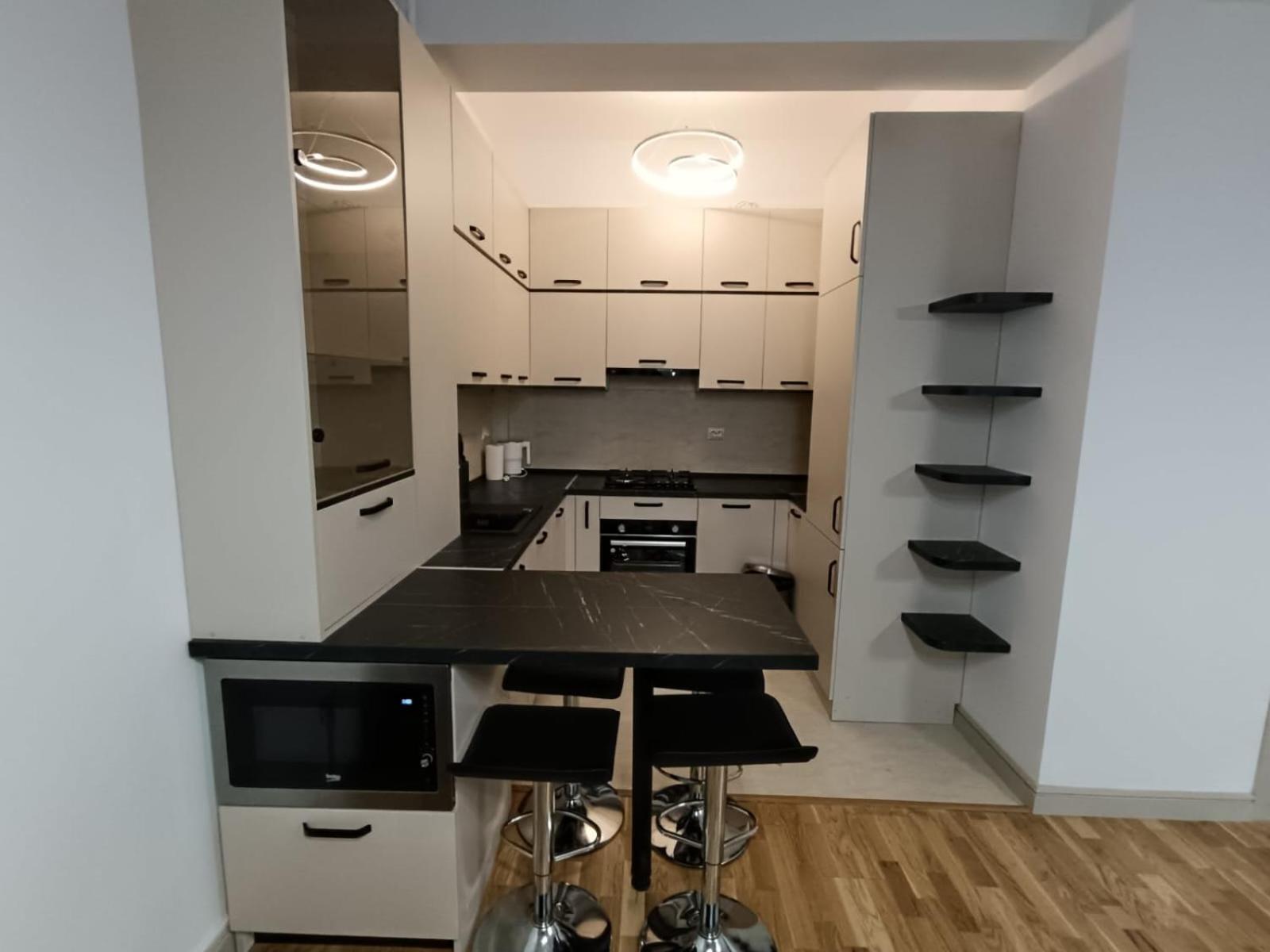 Near Airport 2 Rooms Apartments In Himson Jászvásár Kültér fotó